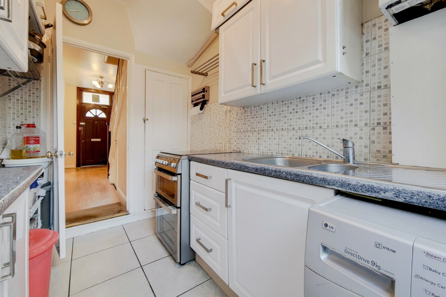 4 bedroom House in Ansell Road, London