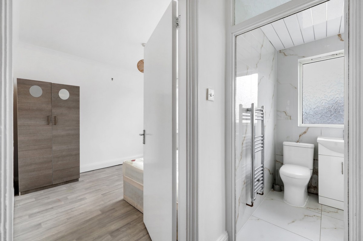 North Hyde Lane, Southall