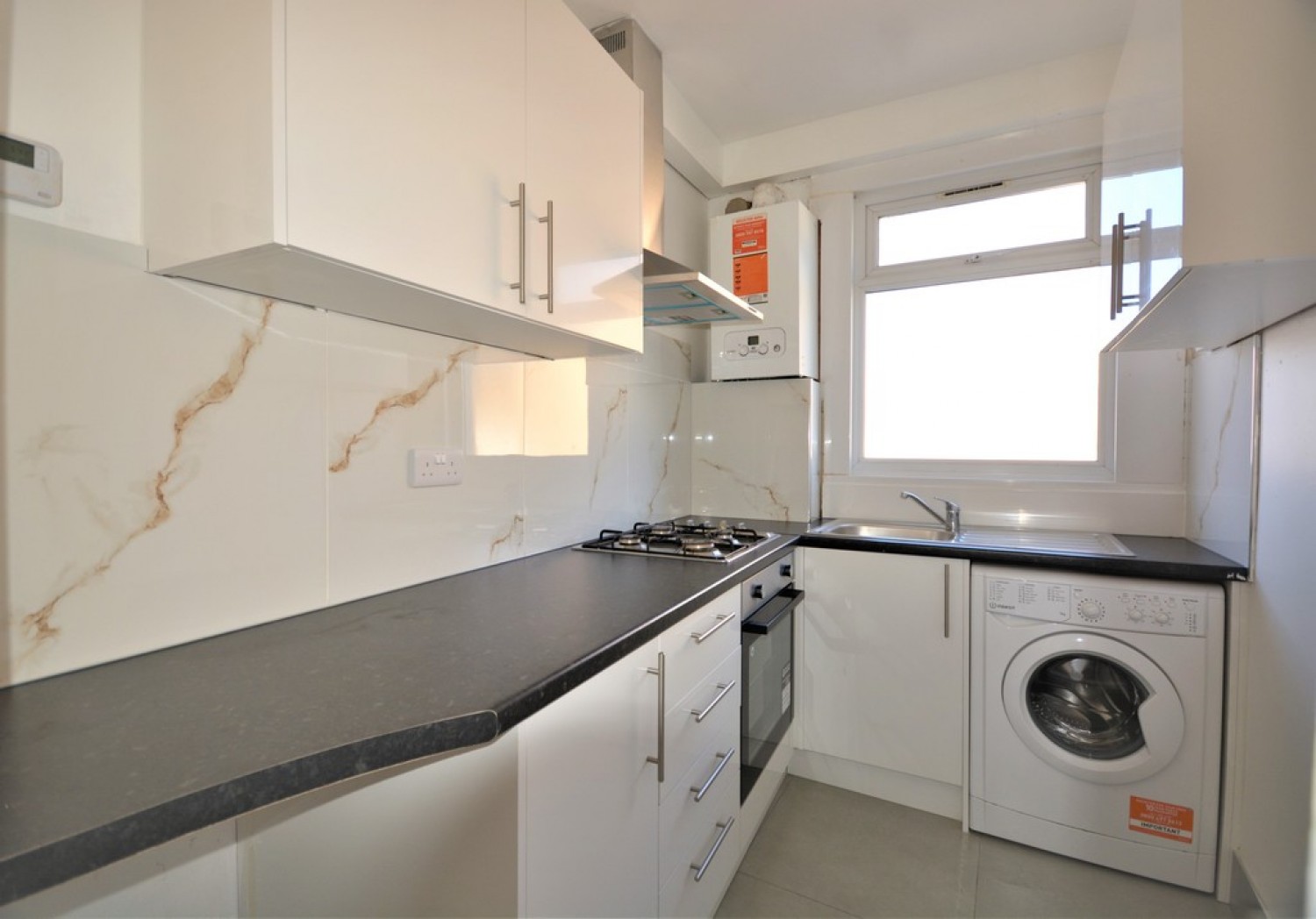 2 bedroom Flat for Letting Cecil Road, Hounslow