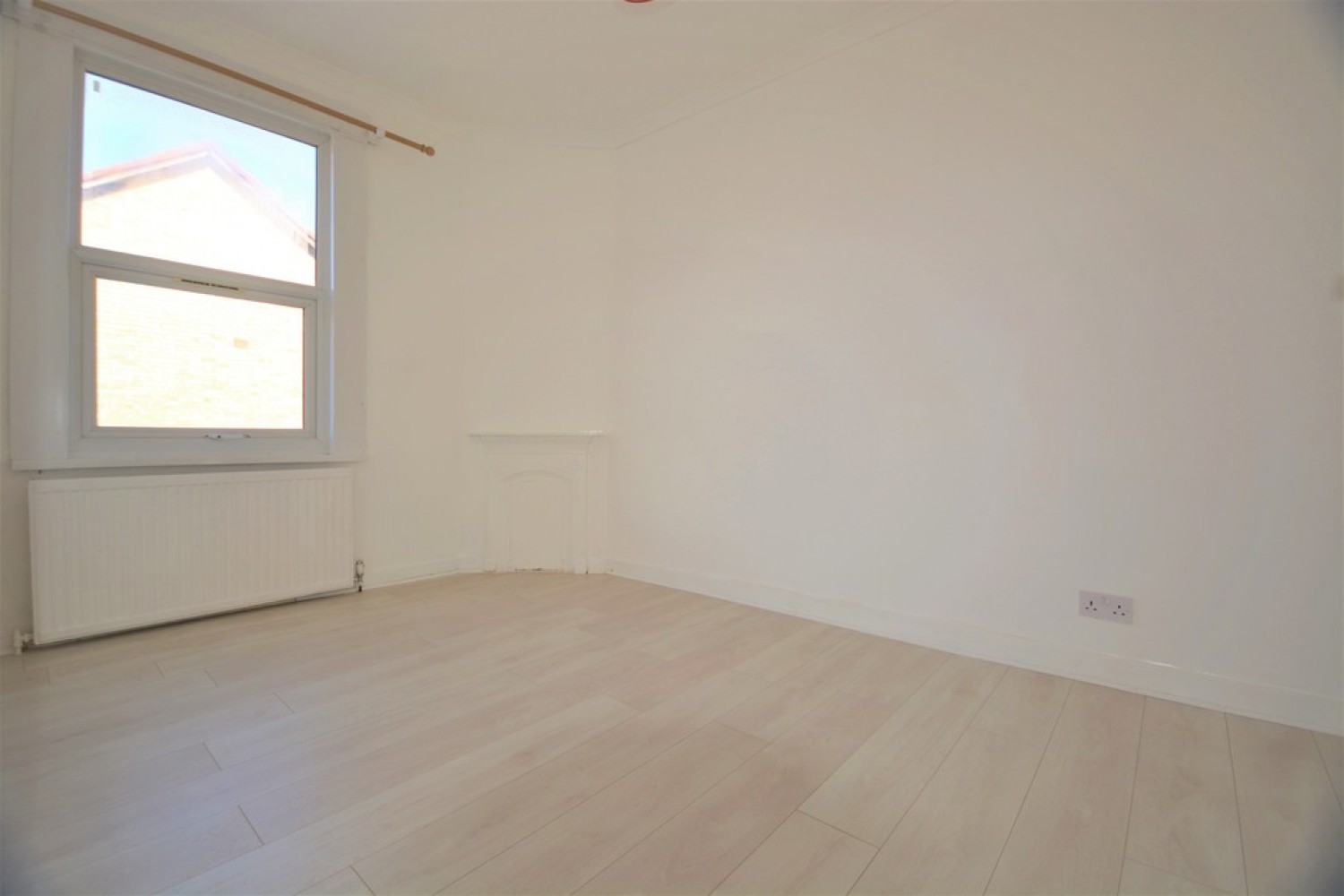 2 bedroom Flat for Letting Cecil Road, Hounslow