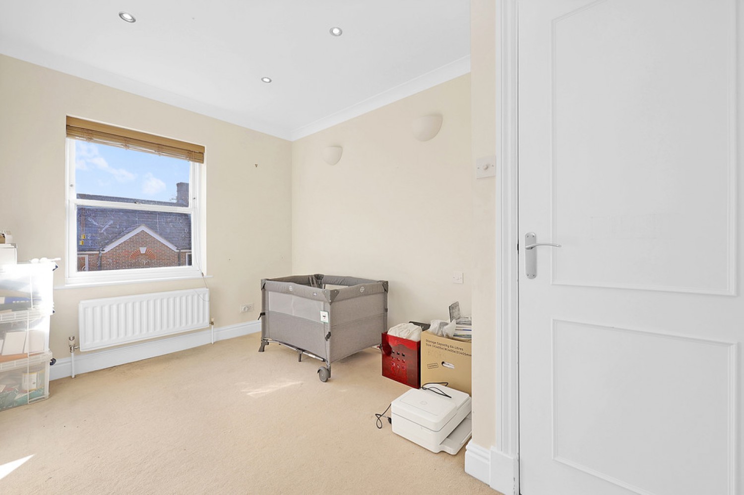 4 bedroom House for Letting King George Square, Richmond