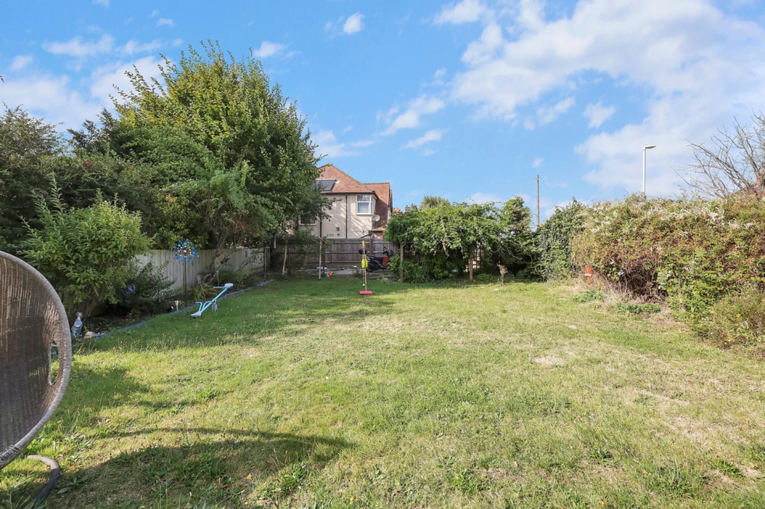 4 bedroom House for Sale Tolworth Rise North, Kingston Upon Thames