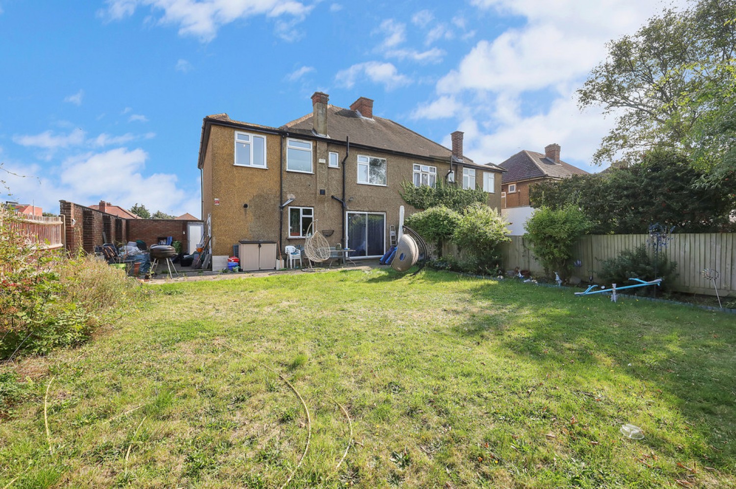 4 bedroom House for Sale Tolworth Rise North, Kingston Upon Thames