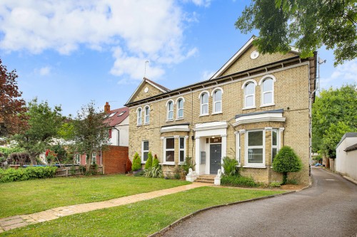 Coombe Lane, London