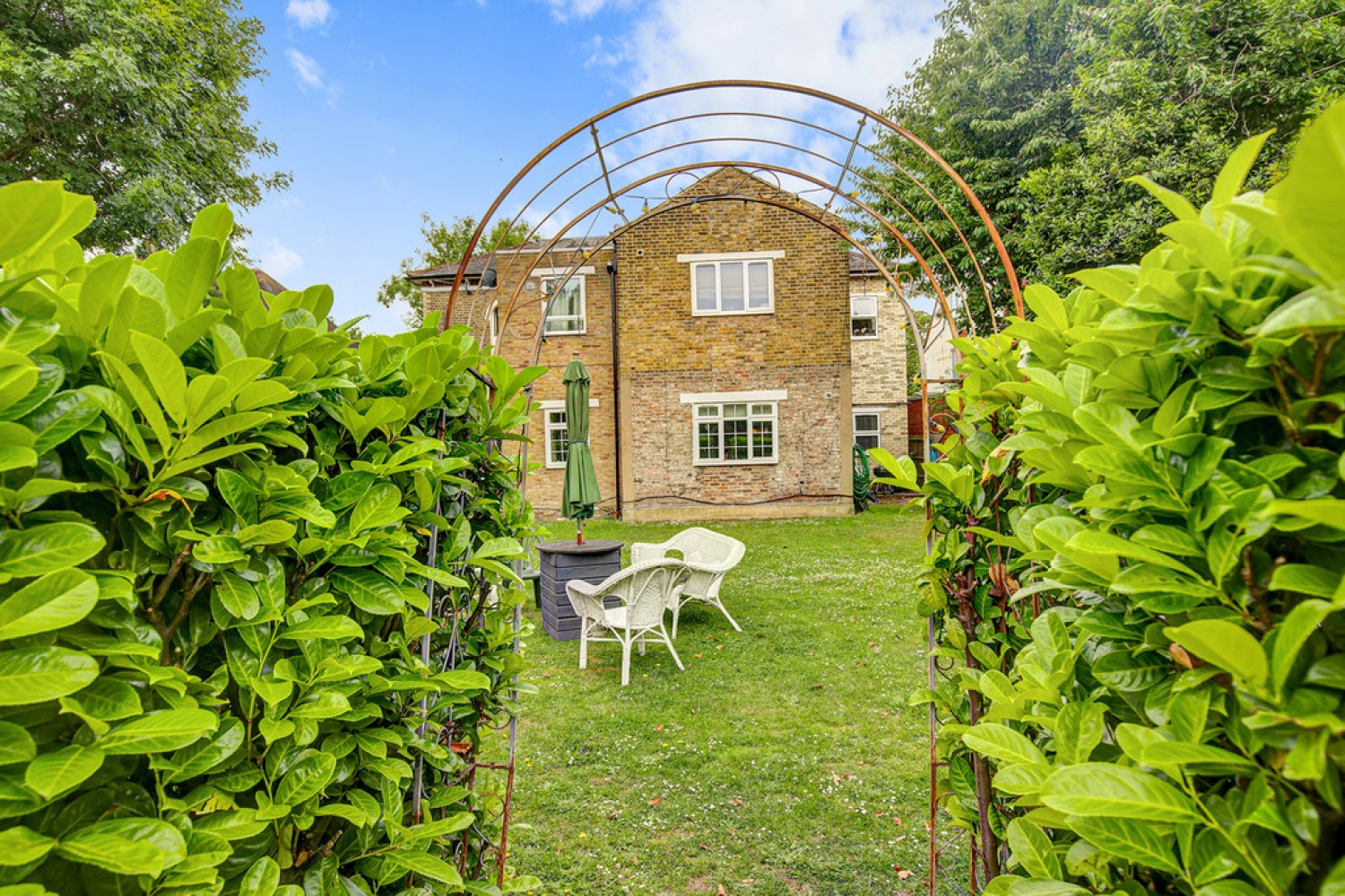 Coombe Lane, London