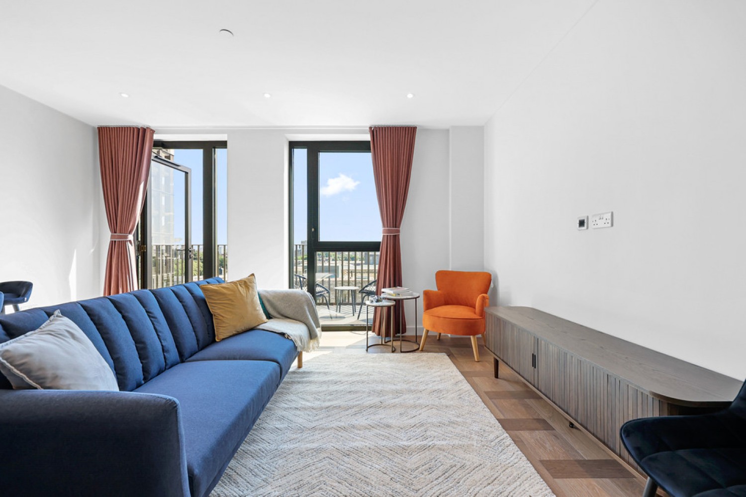 1 bedroom Flat for Letting Saffron Wharf, London Dock