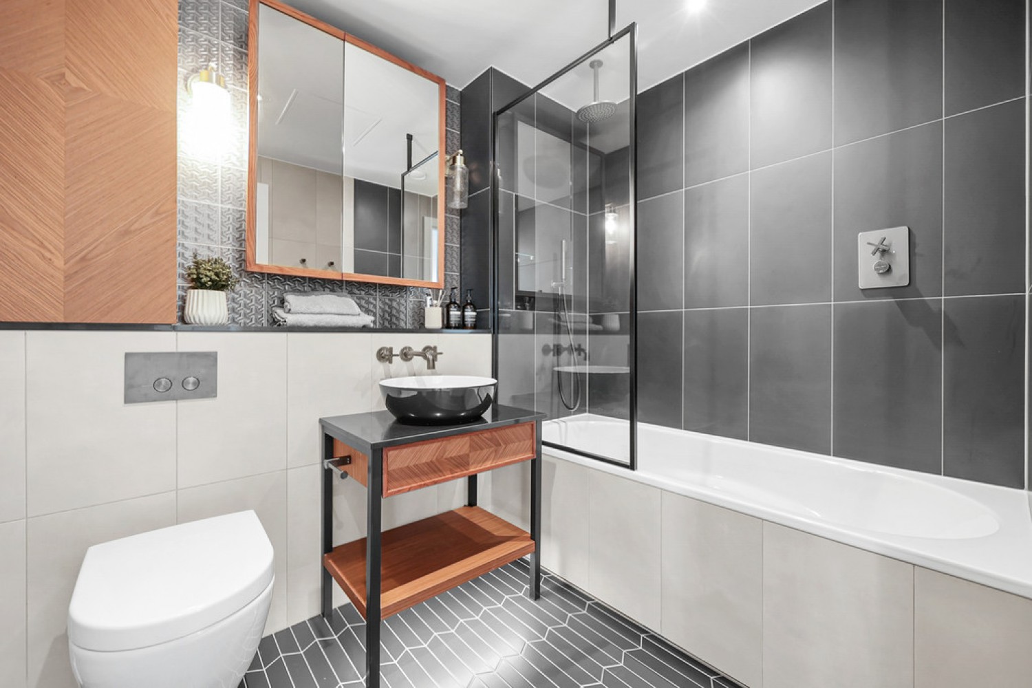 1 bedroom Flat for Letting Saffron Wharf, London Dock