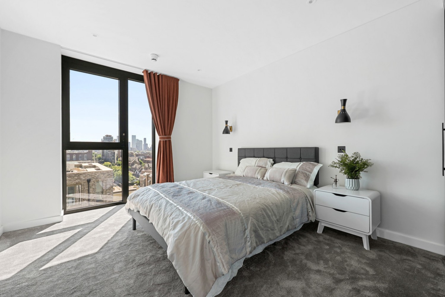 1 bedroom Flat for Letting Saffron Wharf, London Dock