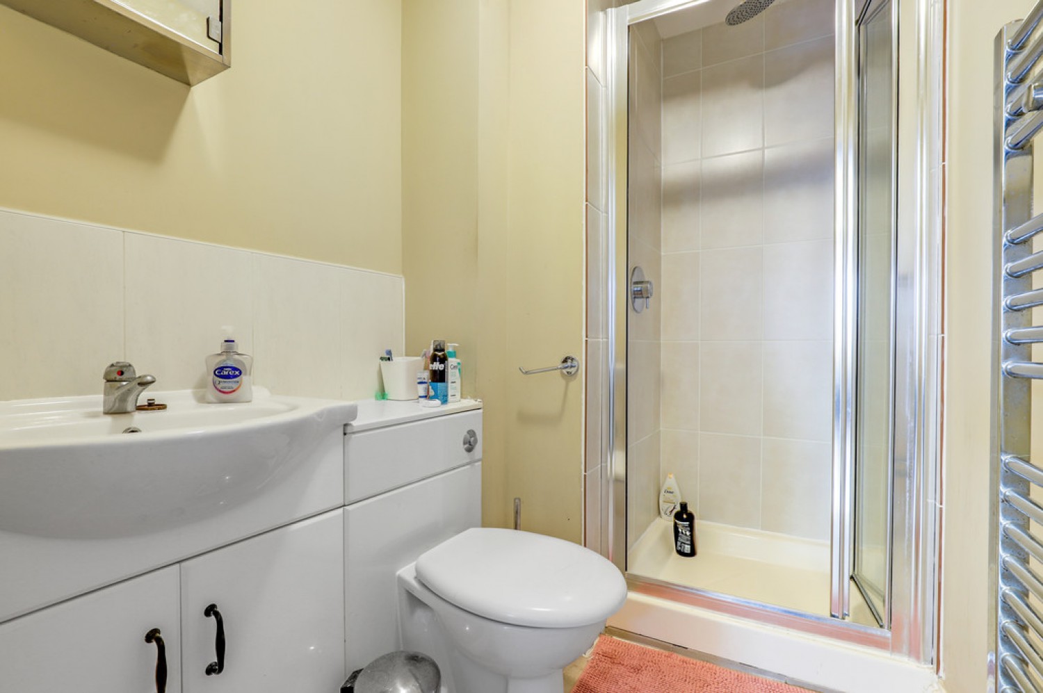 2 bedroom Flat in Crown Lane, Streatham