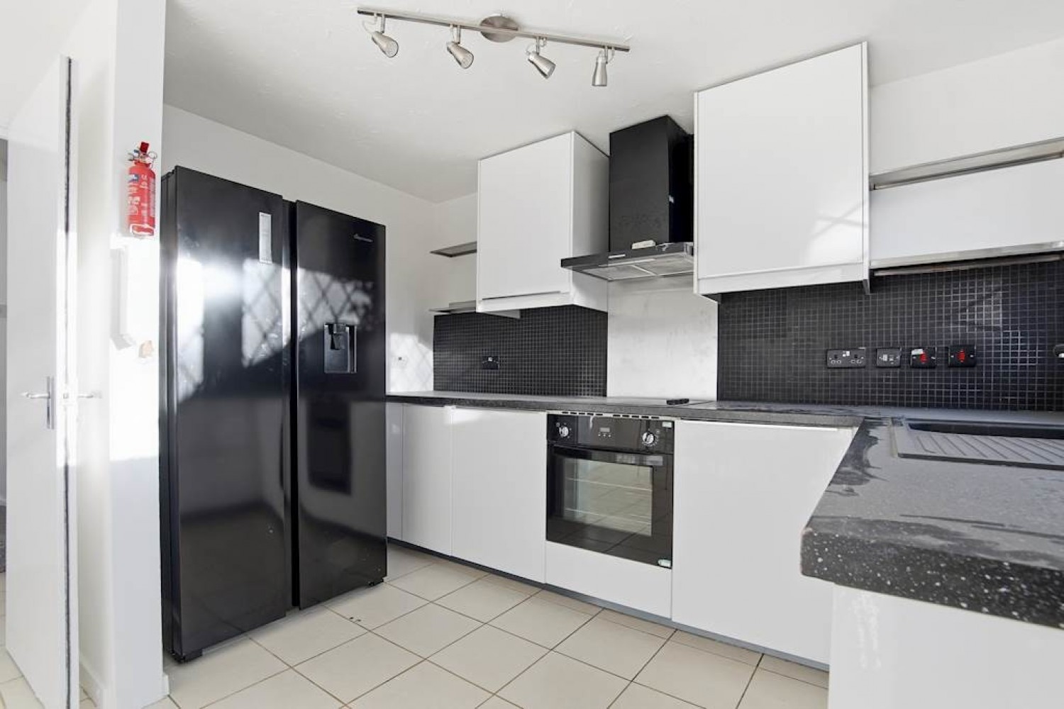 6 bedroom House for Sale Howard Road, Surbiton, Surrey