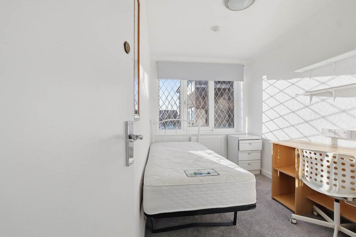 Howard Road, Surbiton, Surrey