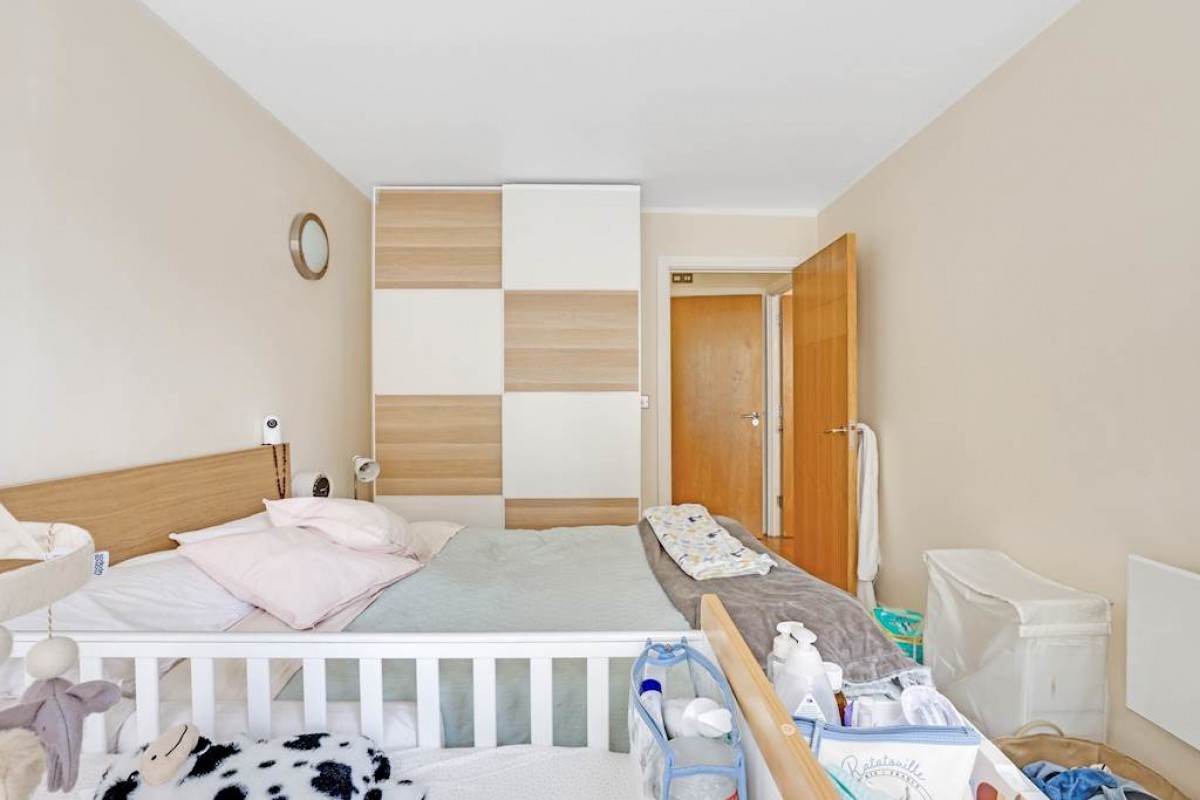 Peckham Grove, London