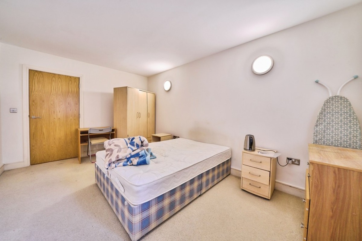 Peckham Grove, London