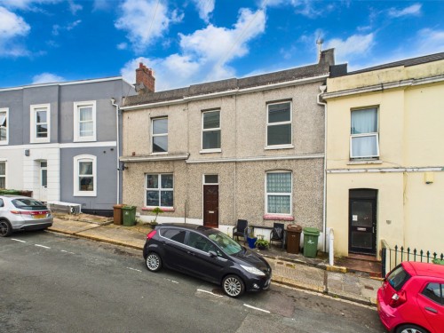 Arundel Crescent, Stonehouse