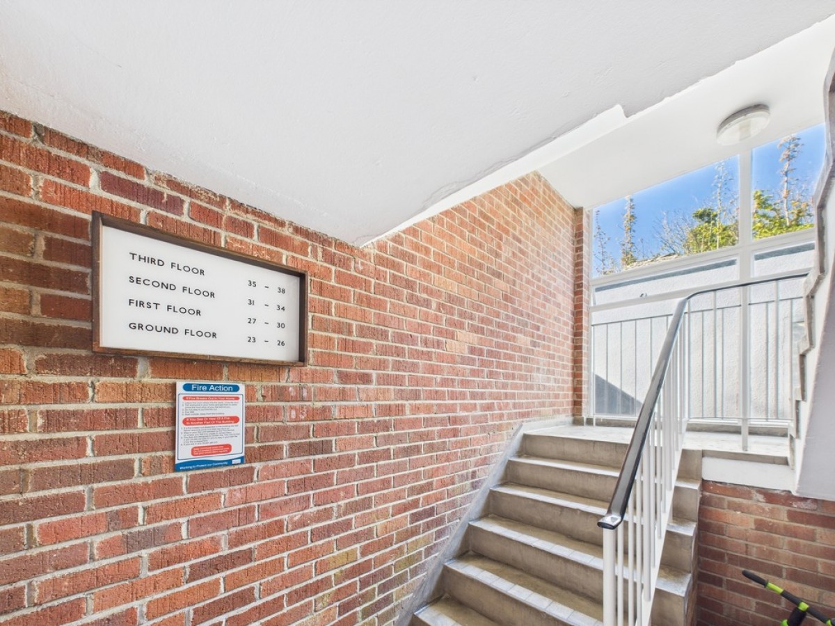Stonehall Flats, Stonehouse