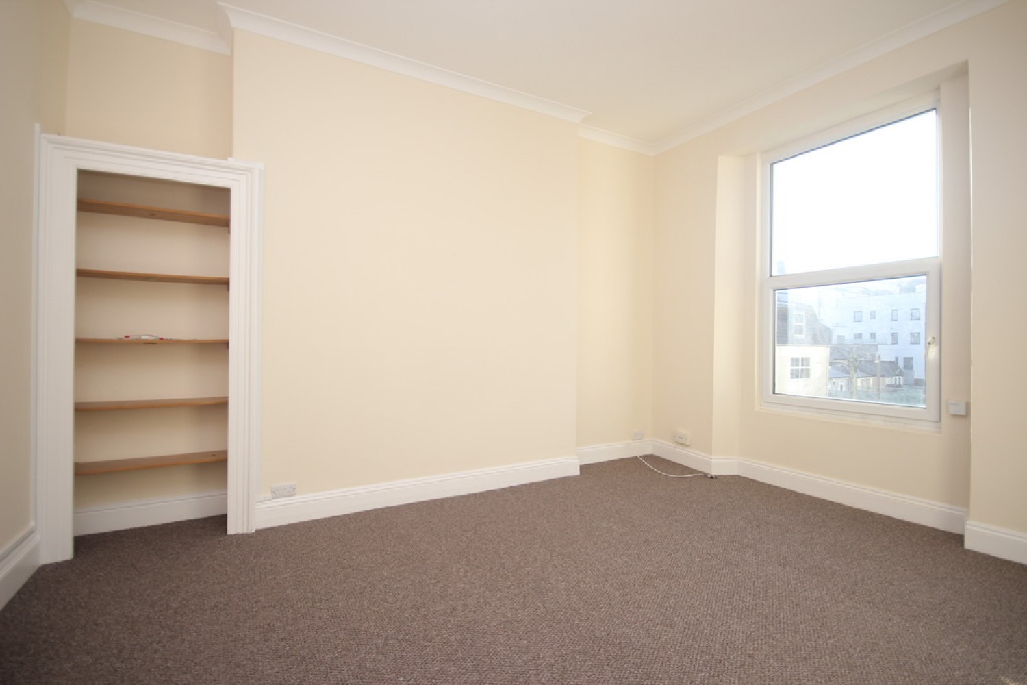 1 bedroom Flat for Letting Citadel Road, The Hoe, Plymouth