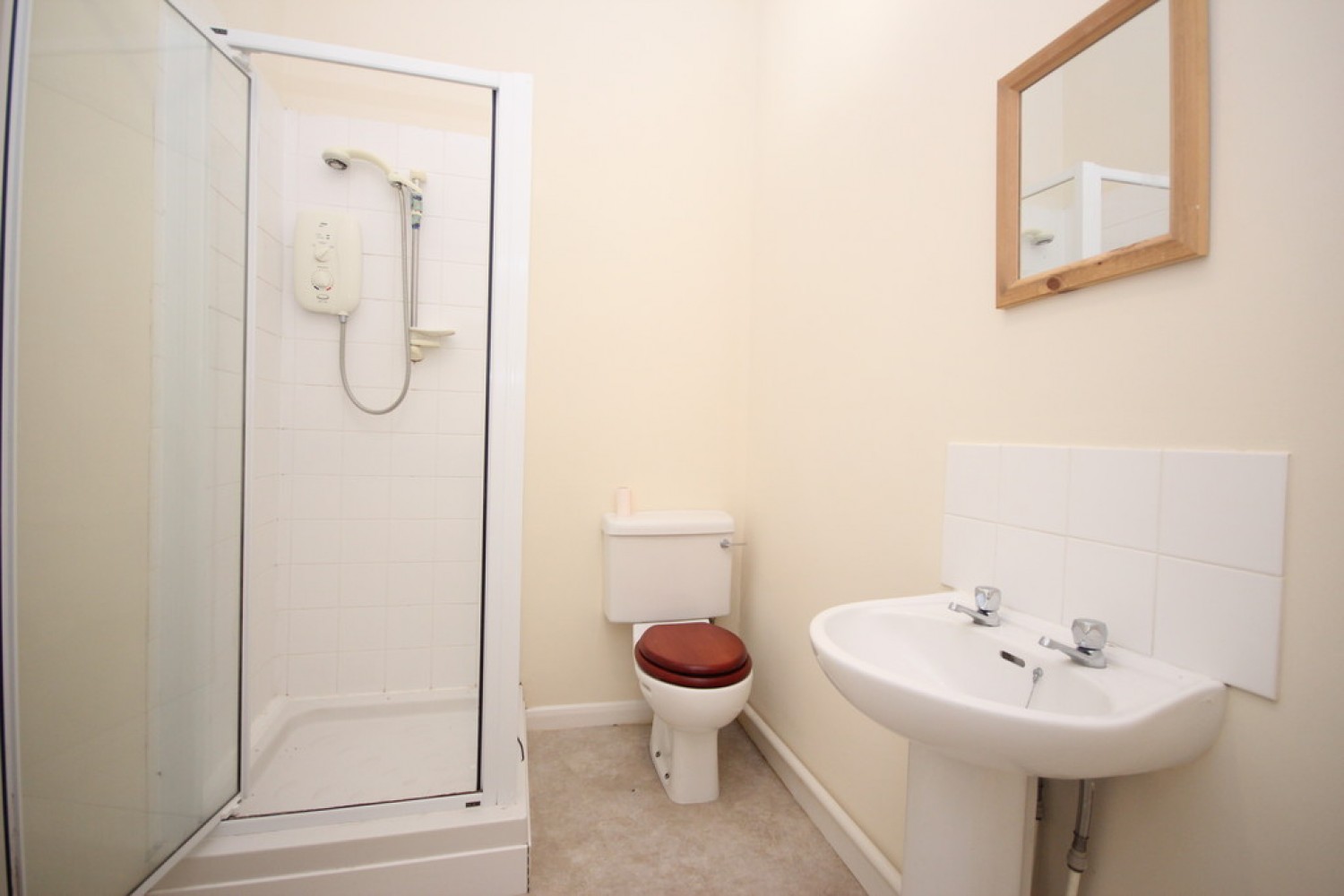 1 bedroom Flat for Letting Citadel Road, The Hoe, Plymouth