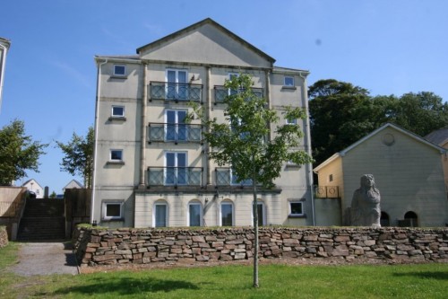 Aberdeen Avenue, Manadon