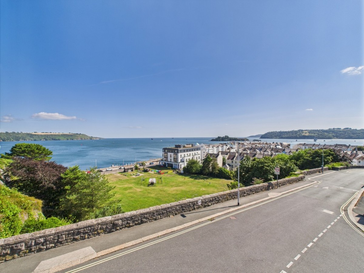 Grand Hotel Road, The Hoe