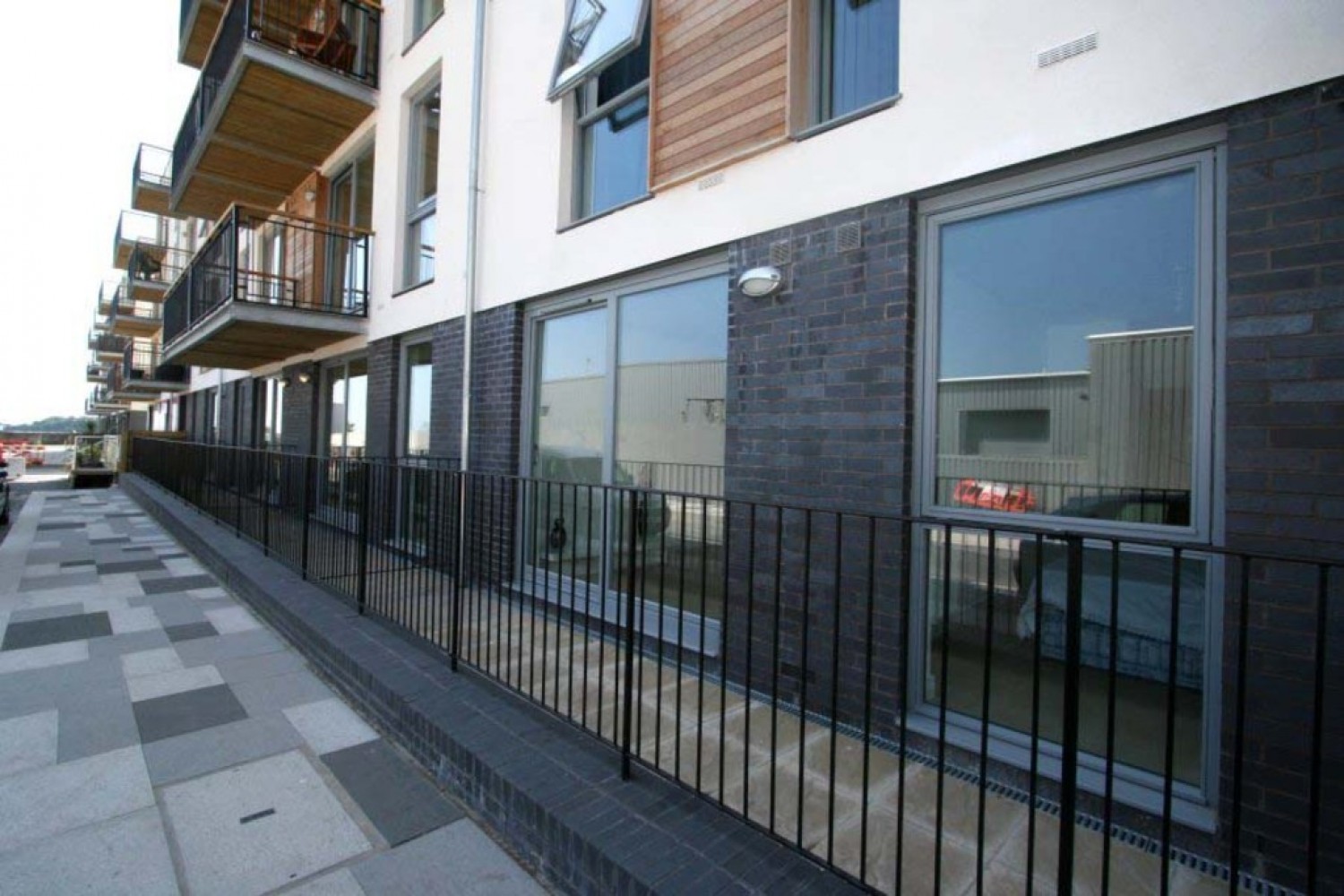 Phoenix Quay, Millbay