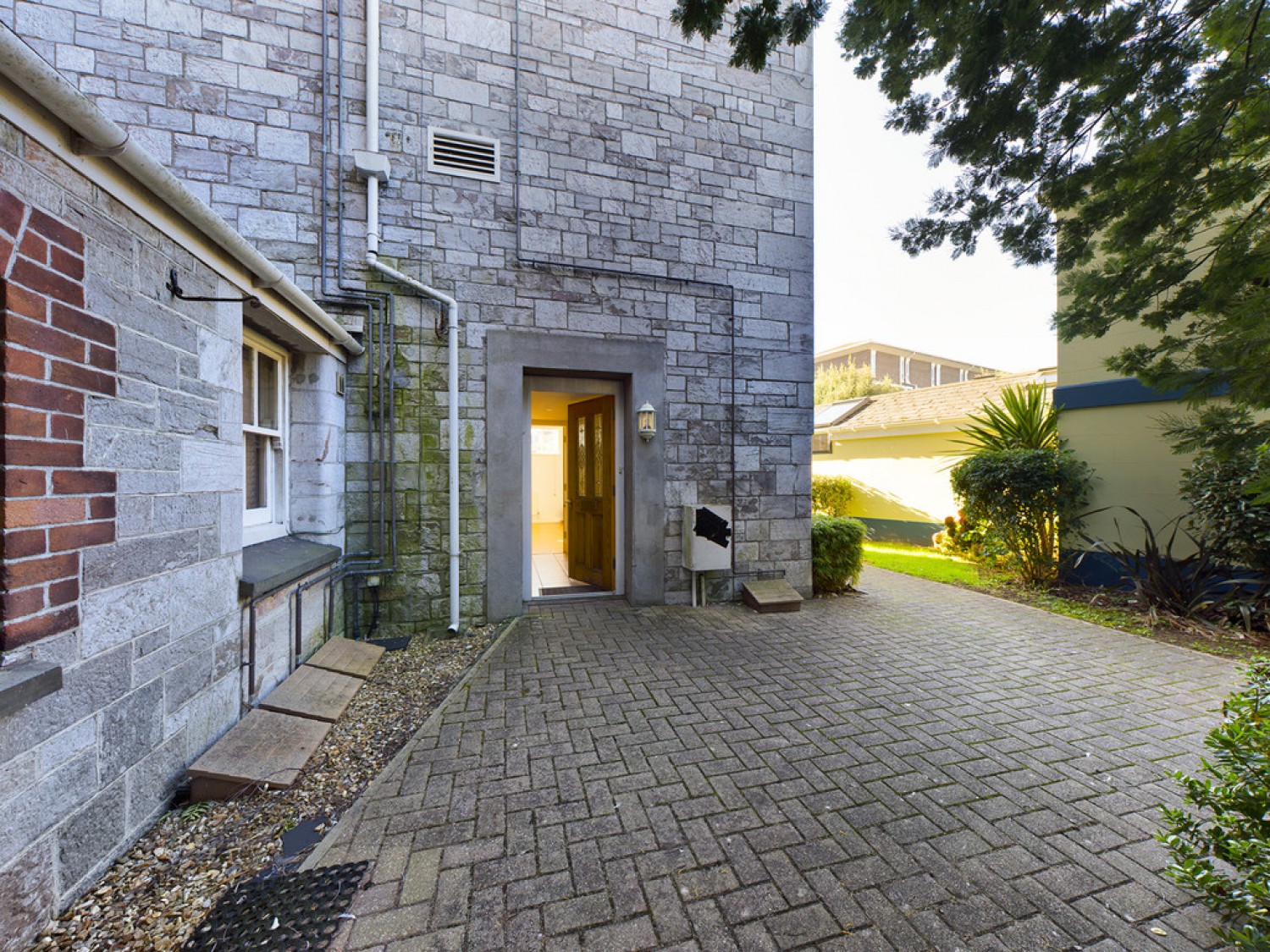 City View, Stonehouse