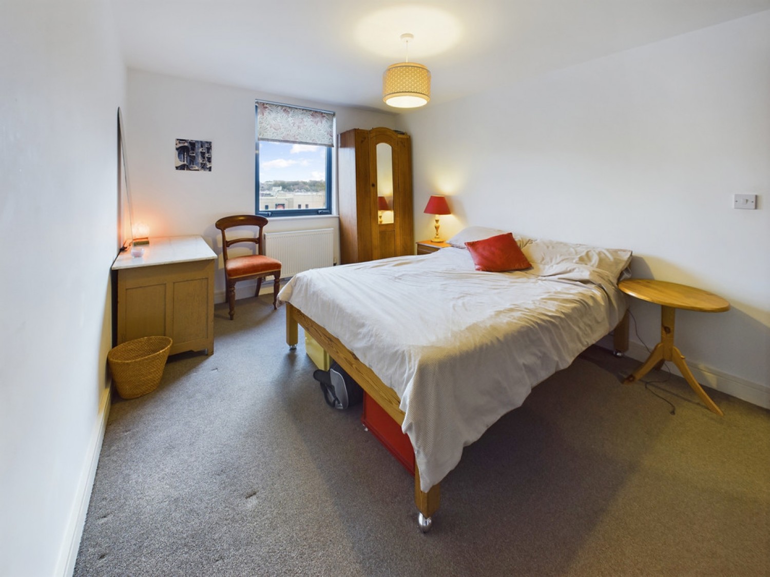 2 bedroom Flat for Letting Ebrington Street, City Centre