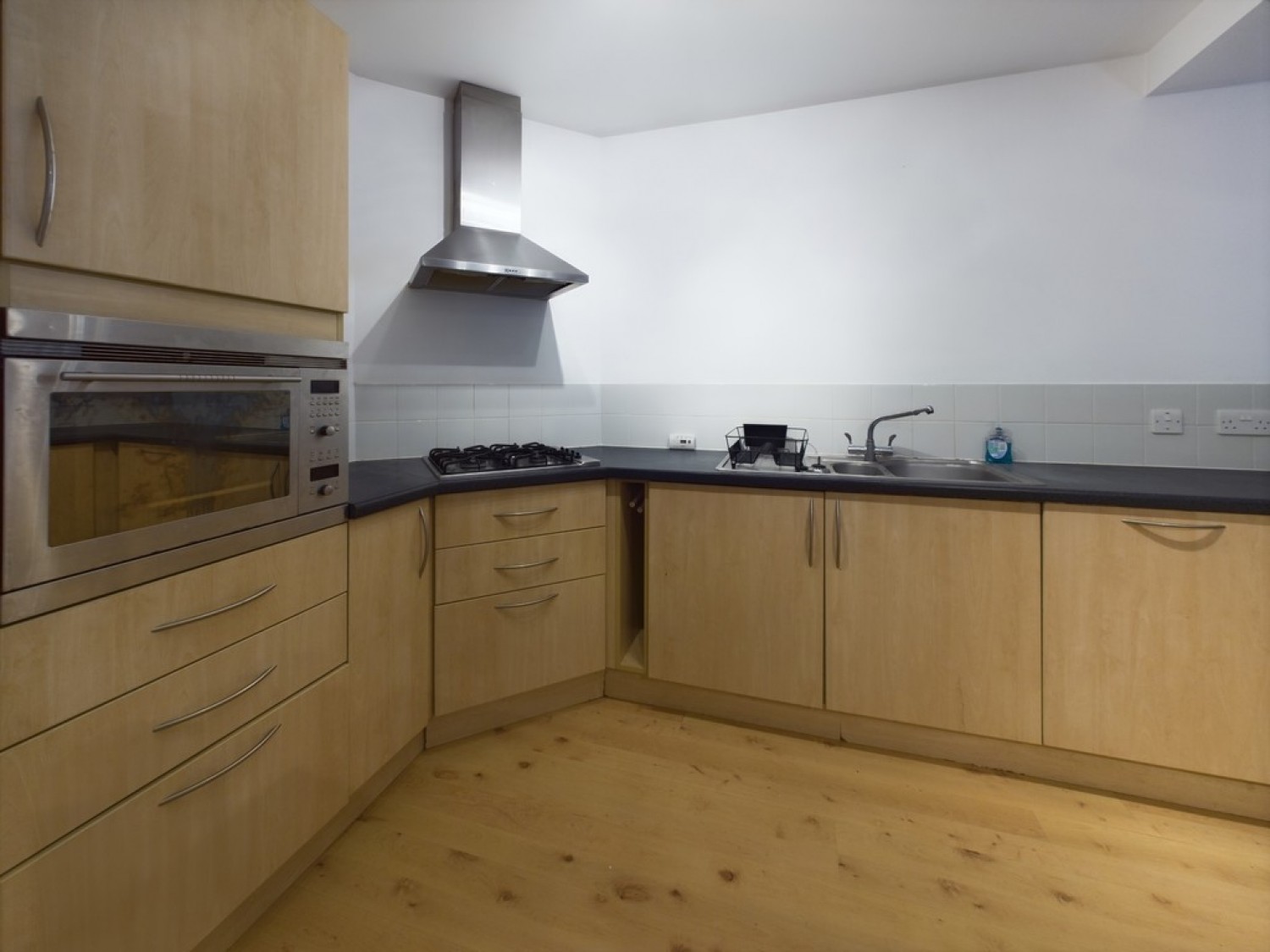 2 bedroom Flat for Letting Discovery Wharf, Sutton Harbour