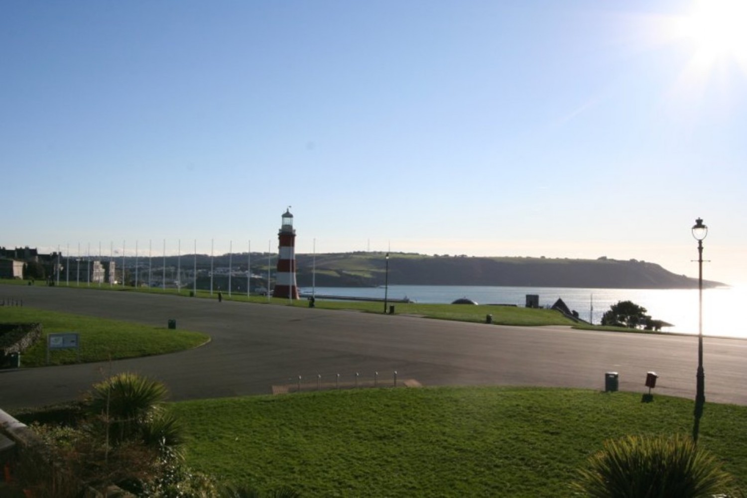 2 bedroom Flat for Letting The Esplanade, The Hoe