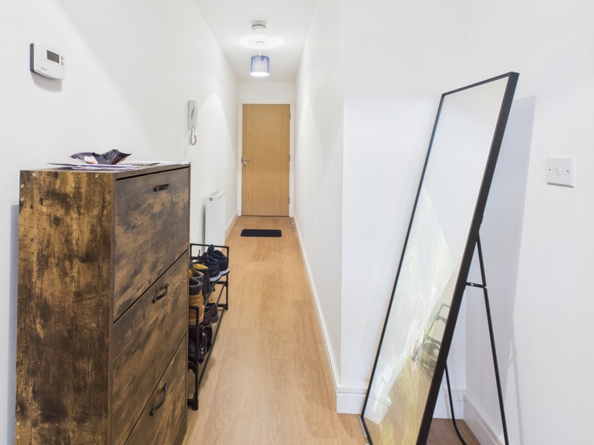 George Place, Millbay