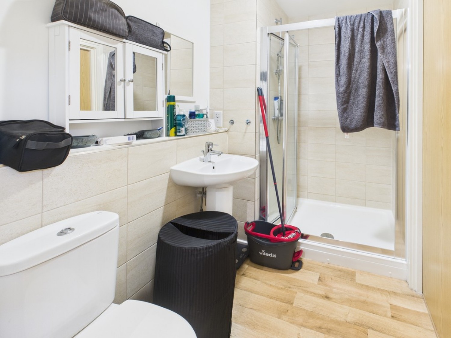 George Place, Millbay