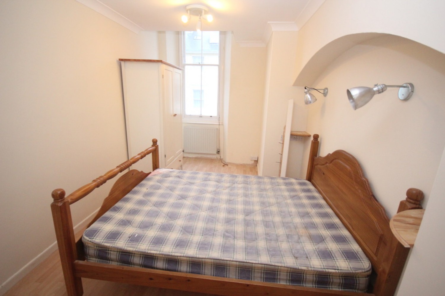 1 bedroom Flat for Letting Holyrood Place, The Hoe