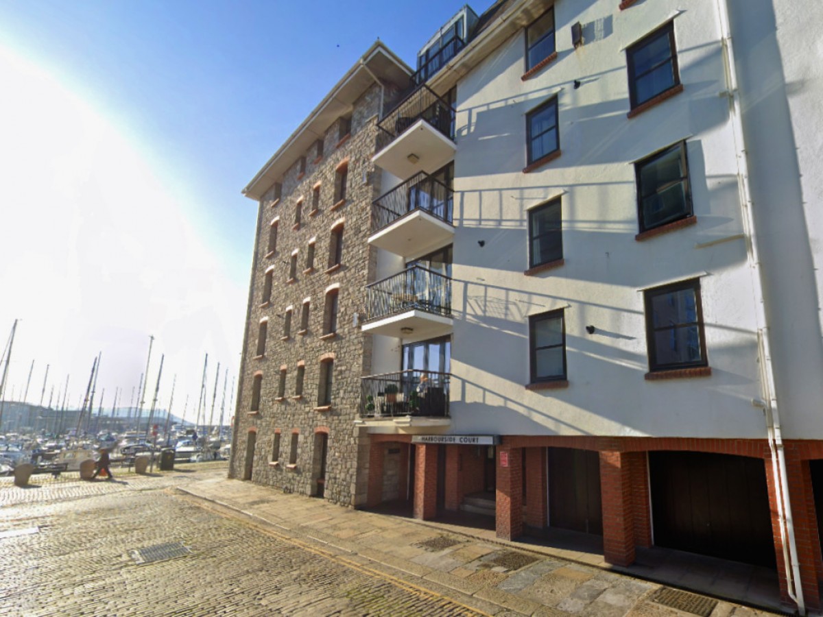 Harbourside Court, Sutton Harbour