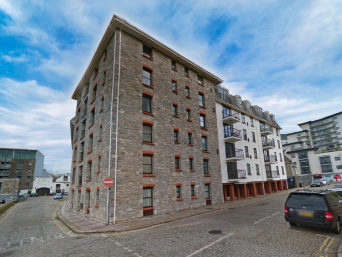 Harbourside Court, Sutton Harbour