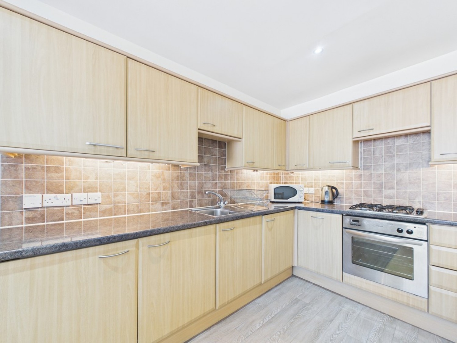 2 bedroom Flat for Letting North Street, Greenbank