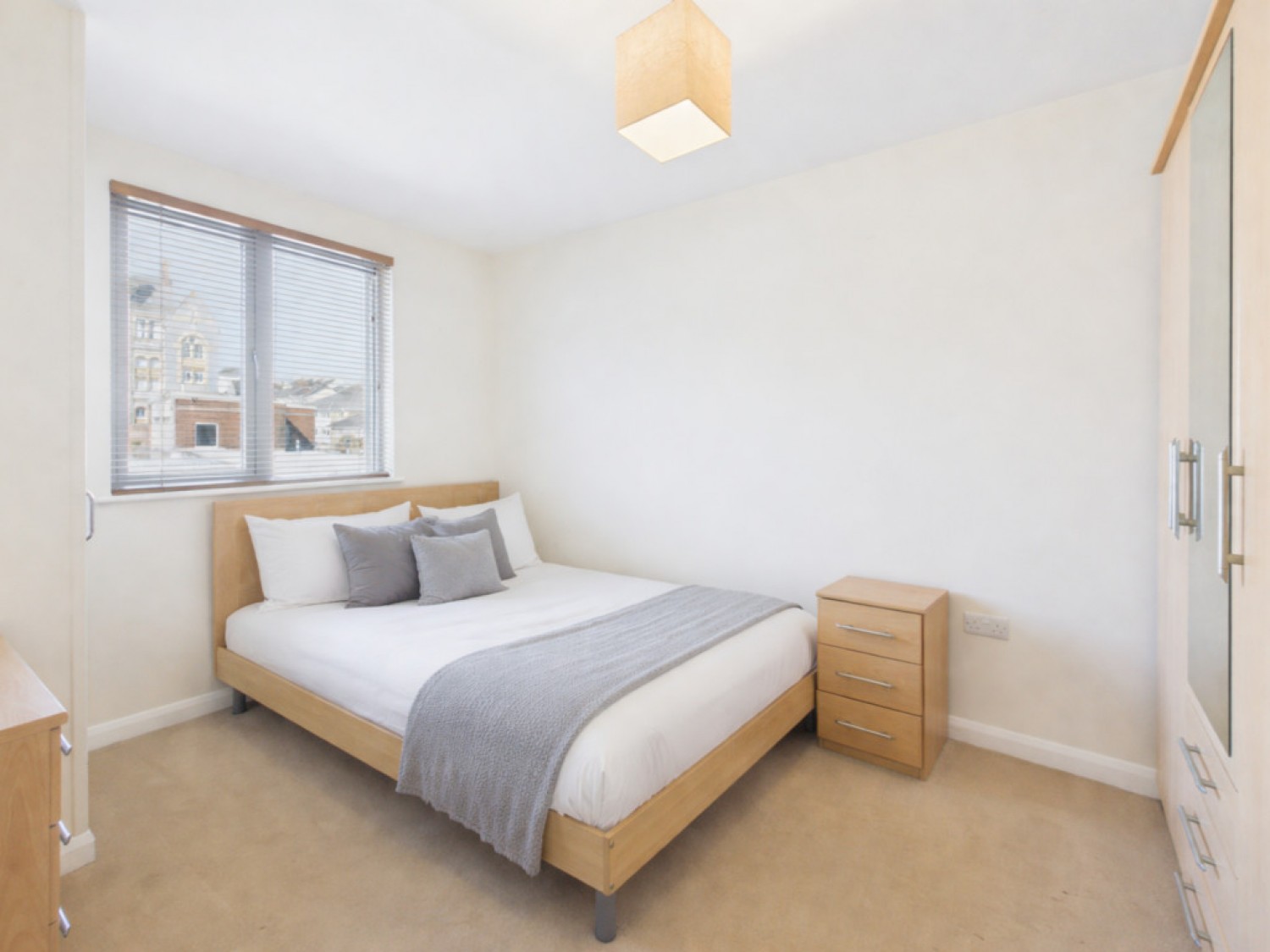 2 bedroom Flat for Letting North Street, Greenbank