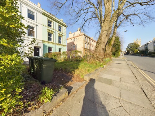 North Road East, Mutley