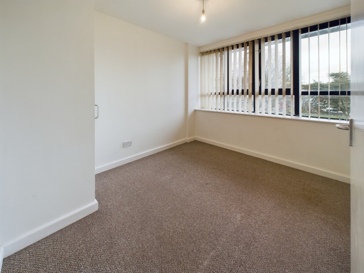 Derry`s Cross, City Centre