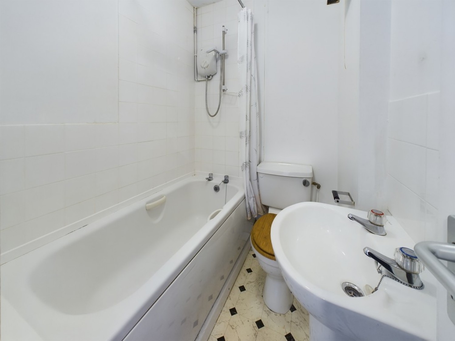 Derry`s Cross, City Centre