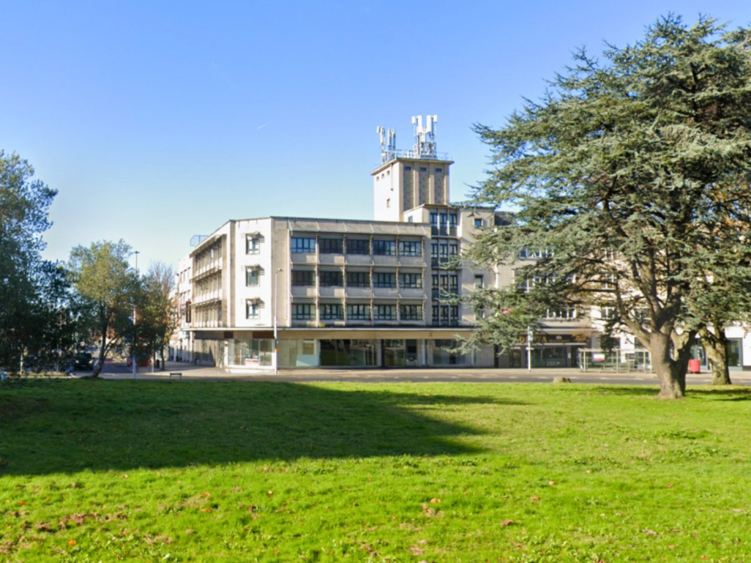 Derrys Cross, City Centre