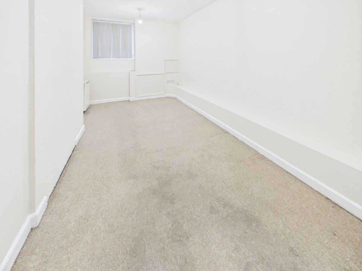 Derrys Cross, City Centre