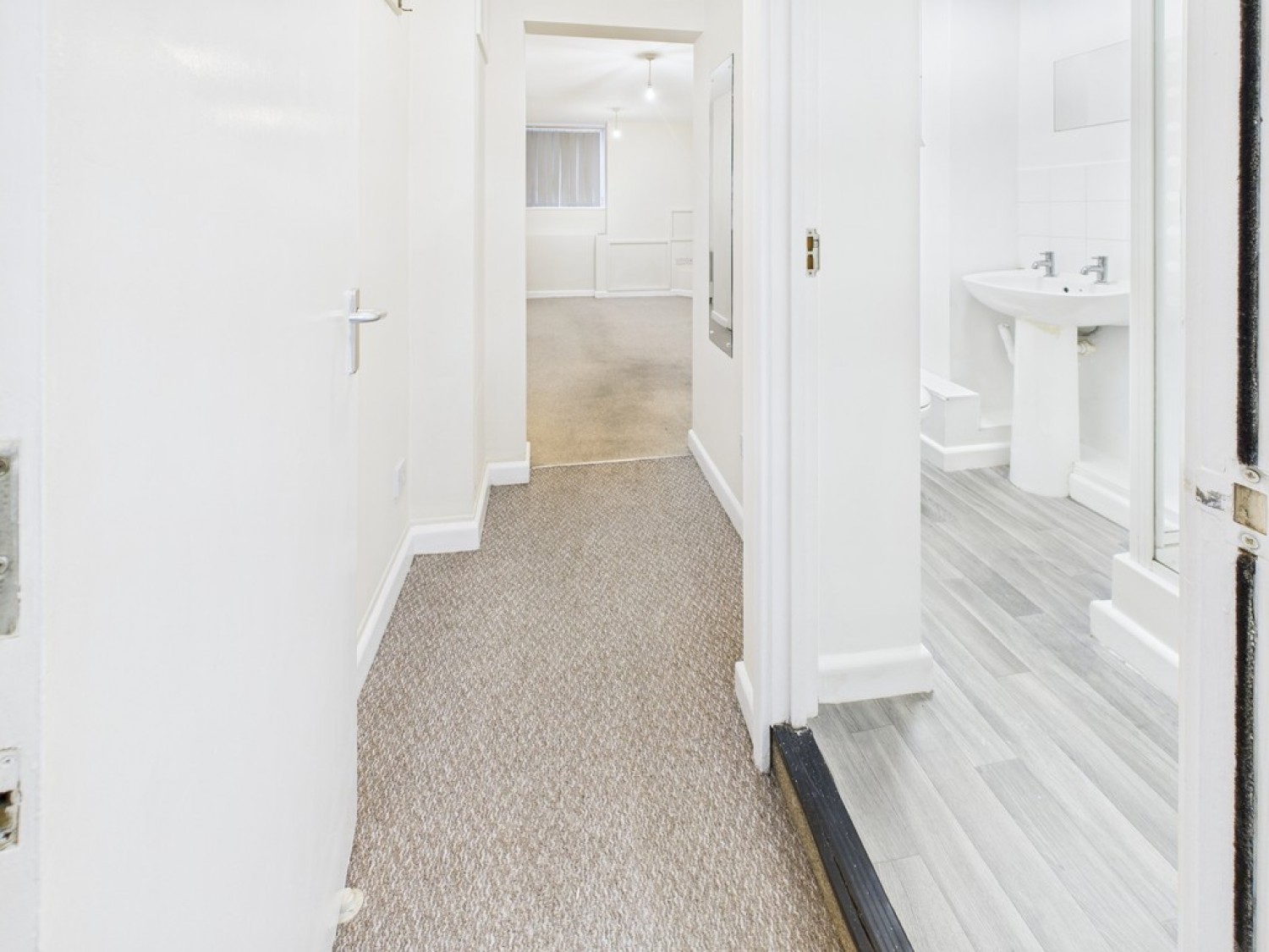 Derrys Cross, City Centre