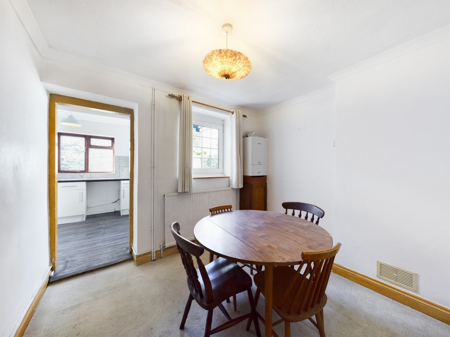 2 bedroom House in Shaftesbury Cottages, Greenbank