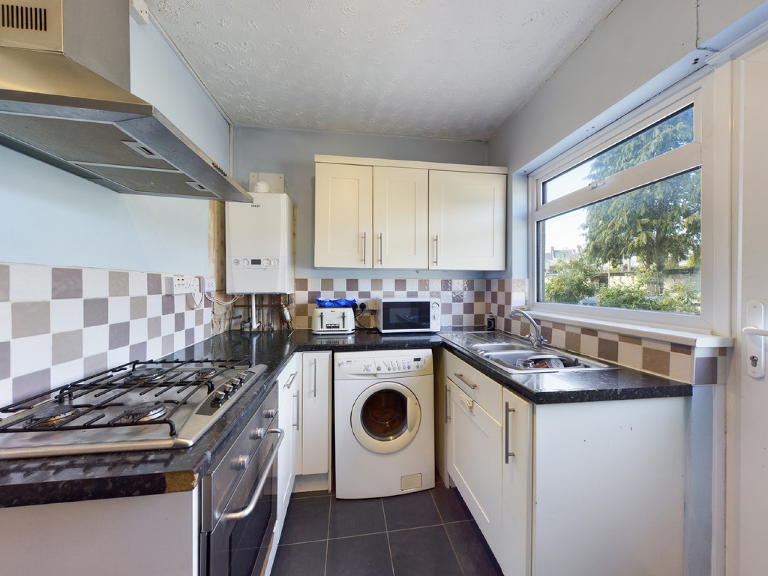 1 bedroom Flat for Letting Whittington Street, Pennycomequick