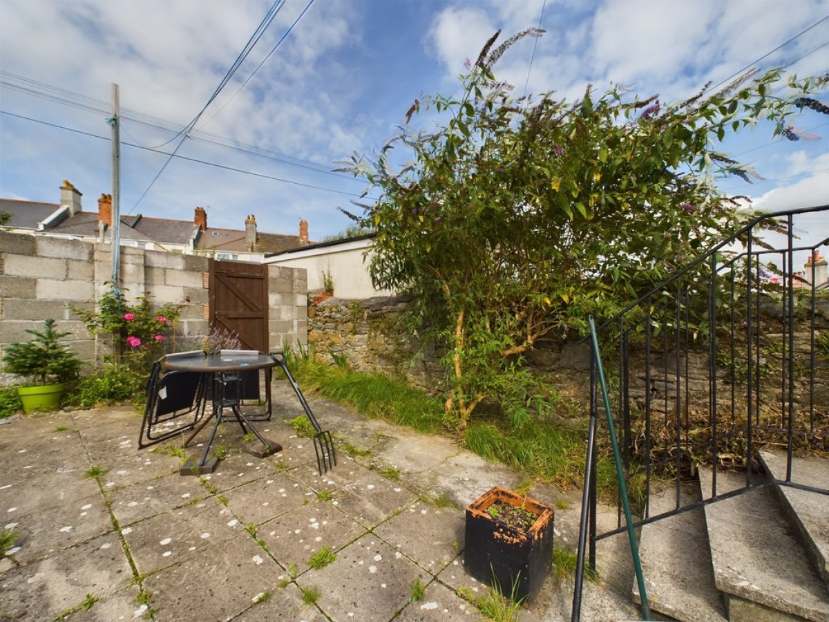 Whittington Street, Pennycomequick