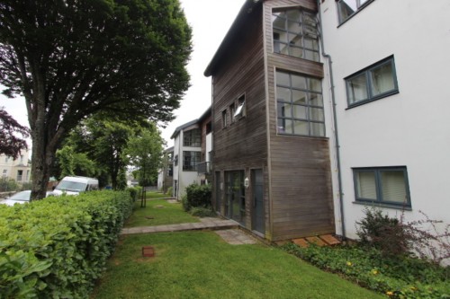 Endeavour Court, Stoke