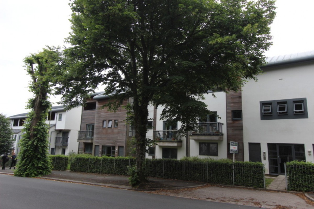 Endeavour Court, Stoke