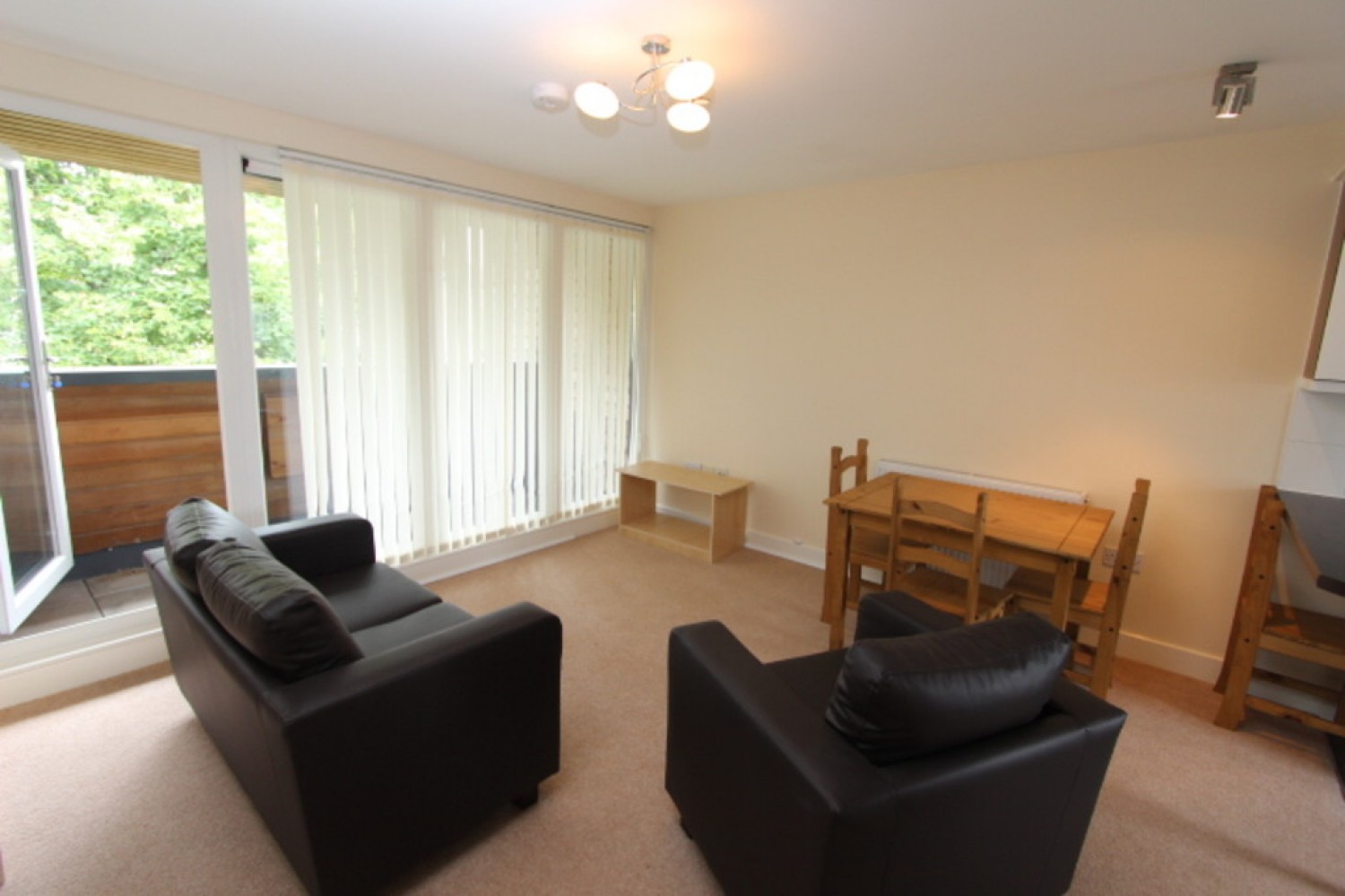 Endeavour Court, Stoke