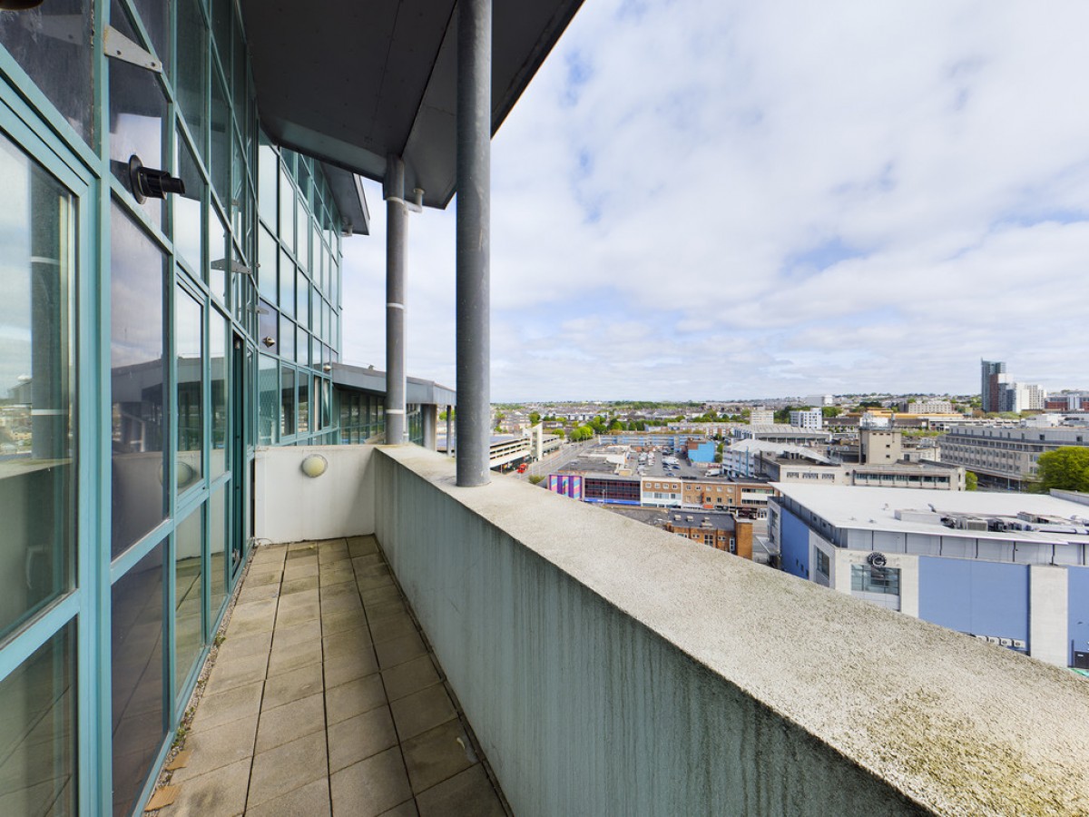 Ocean Crescent, City Centre