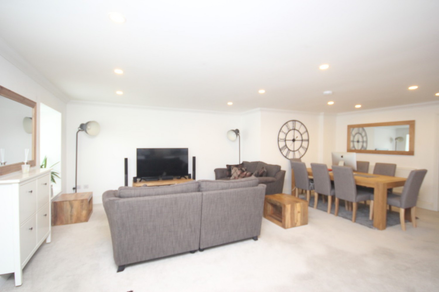 2 bedroom Flat for Letting Elliot Street, The Hoe, Plymouth
