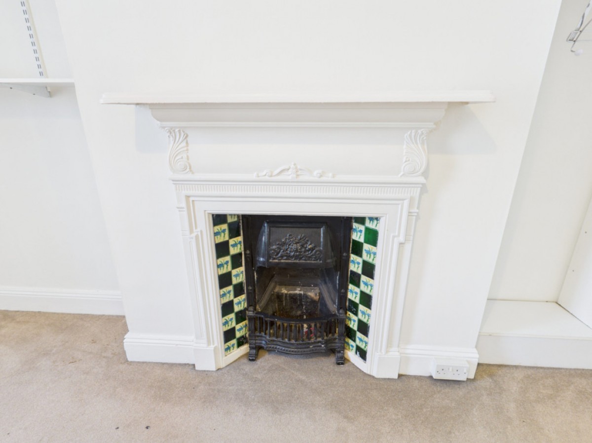 Eton Avenue, Stonehouse